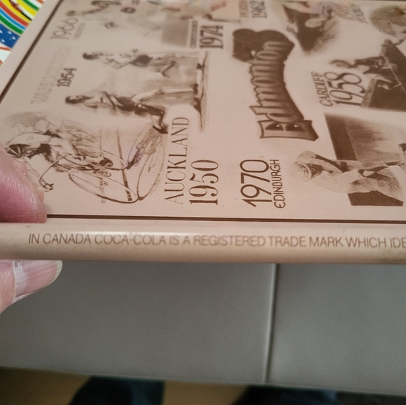 Vintage Coca-Cola 1978 Edmonton Commonwealth Games Tray - Picture 6 of 8